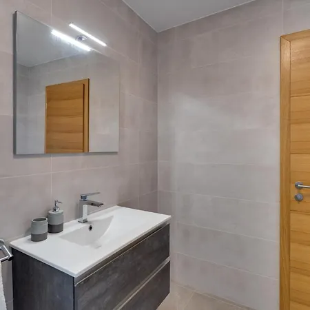 Vila Luxury With A Pool, Panoramic Sea View, - By Traveler Tourist Agency Krk Id 2406 Sveti Vid-Miholjice