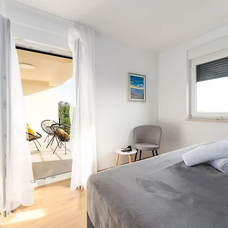 Luxury With A Pool, Panoramic Sea View, - By Traveler Tourist Agency Krk Id 2406 * Sveti Vid-Miholjice