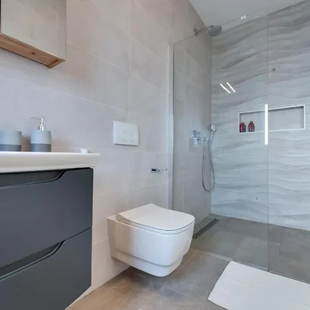 Villa Luxury With A Pool, Panoramic Sea View, - By Traveler Tourist Agency Krk Id 2406 *